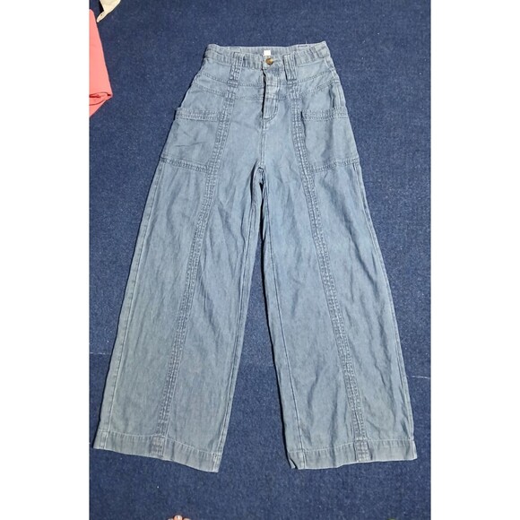 American Eagle Outfitters Denim - American Eagle Wide Leg Blue Jeans Button fly Size 00